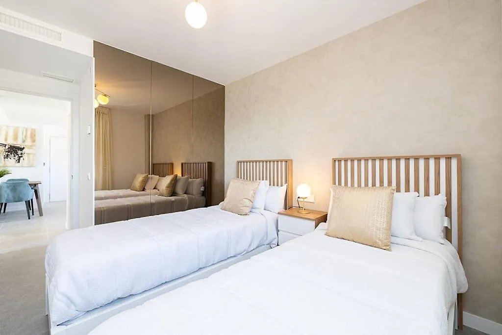 Luxury Carihuela With Private Jacuzzi By Ensuite Torremolinos Apartment